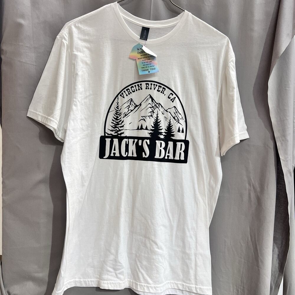 graphic NWT for "Jack's Bar" from Netflix series Virgin River Size Large TG2115